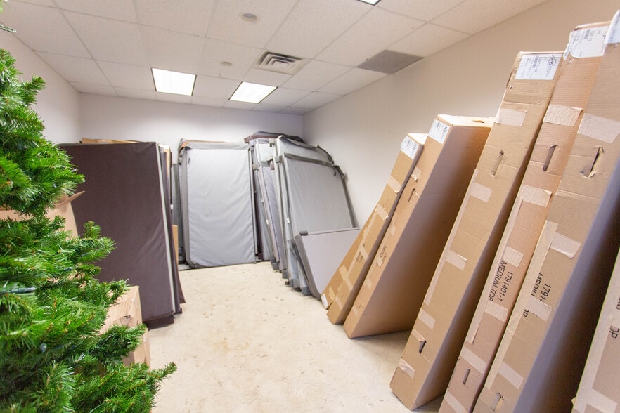 More Photos Of 749 Hope Rd, Eatontown Light Distribution For Lease