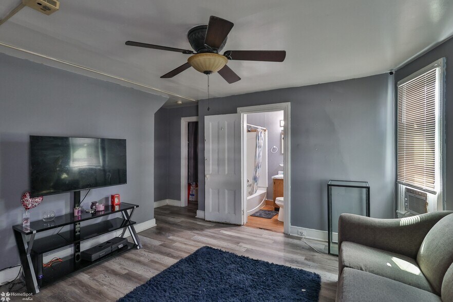 More Photos Of 902 W Wilkes Barre St, Easton Apartments For Sale