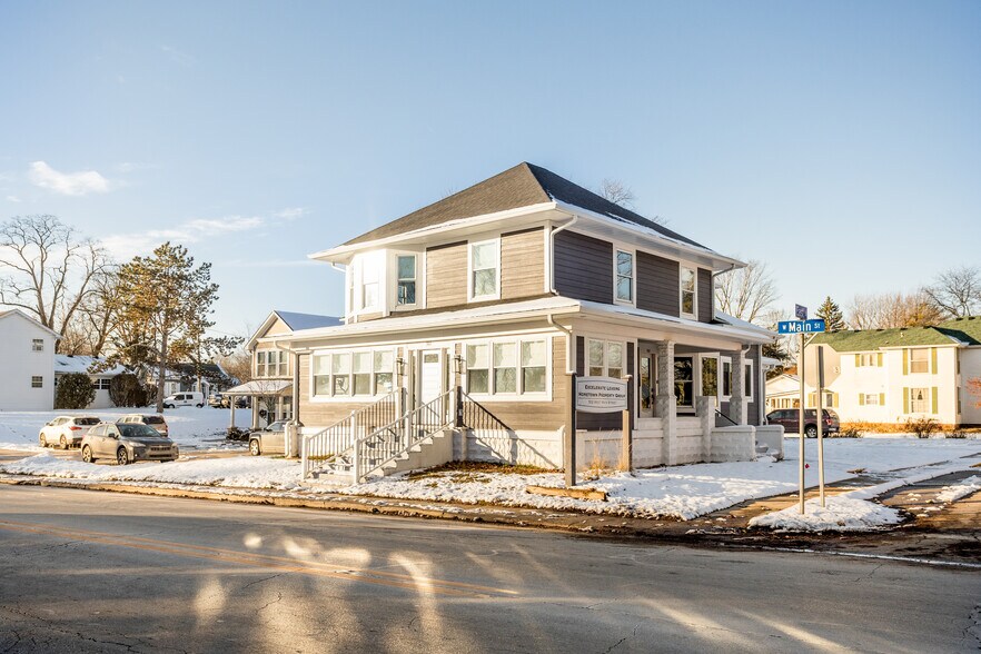 More Photos Of 502 W Main St, Danville Office For Sale