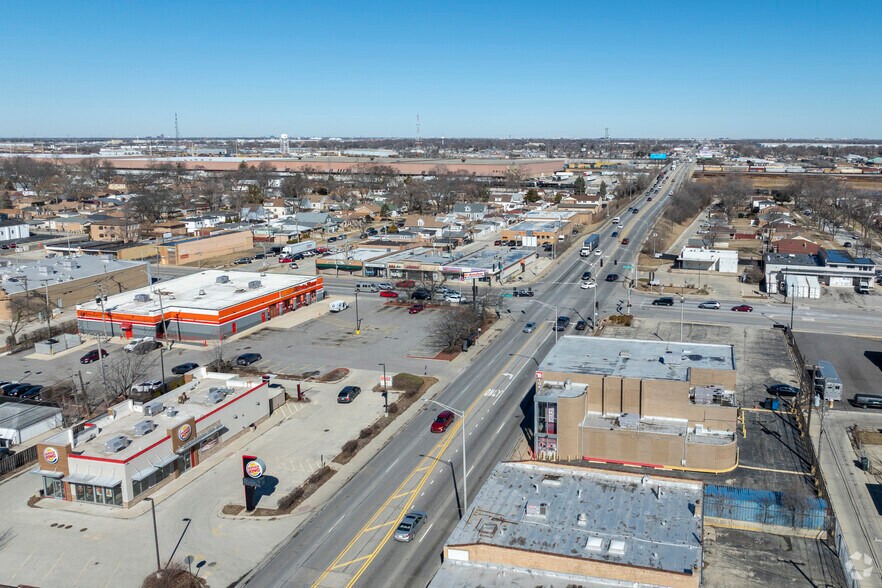 More Photos Of 4019 Saint Charles Rd, Bellwood Fast Food For Sale