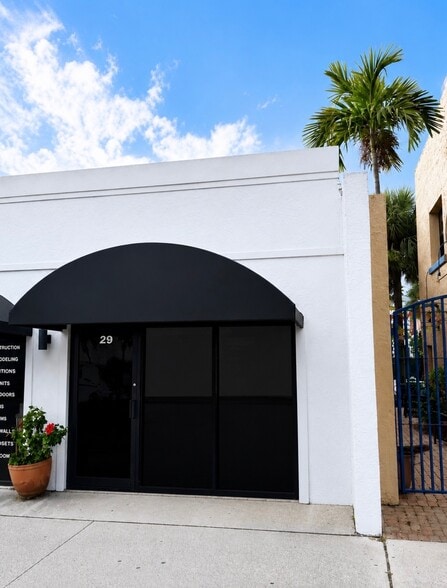 More Photos Of 29 S J St, Lake Worth Office For Lease