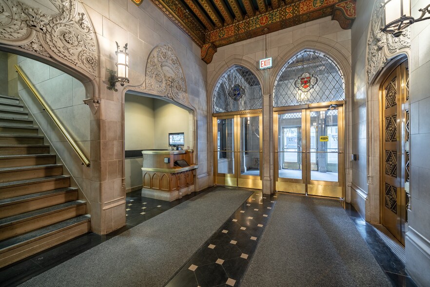 More Photos Of 77 W Washington St, Chicago Office For Lease