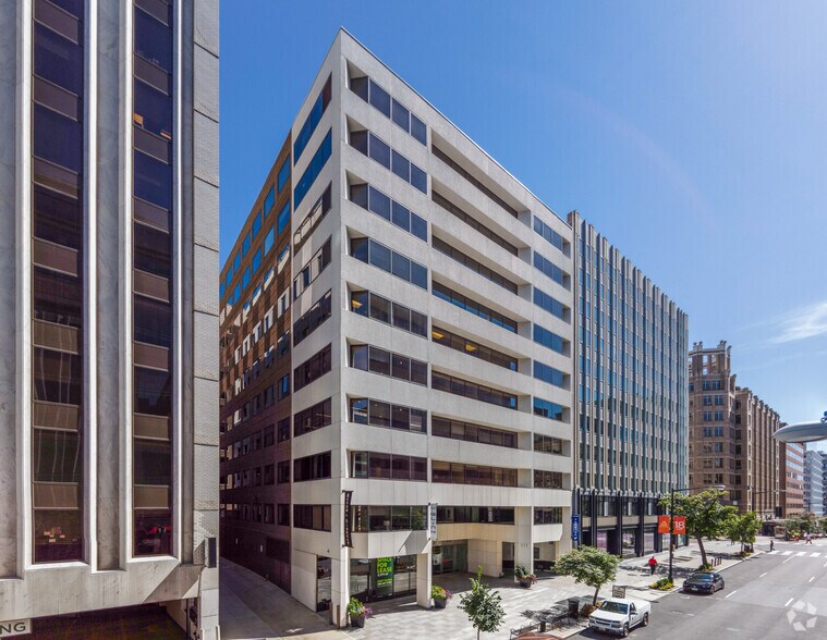 More Photos Of 919 18th St NW, Washington Office For Lease