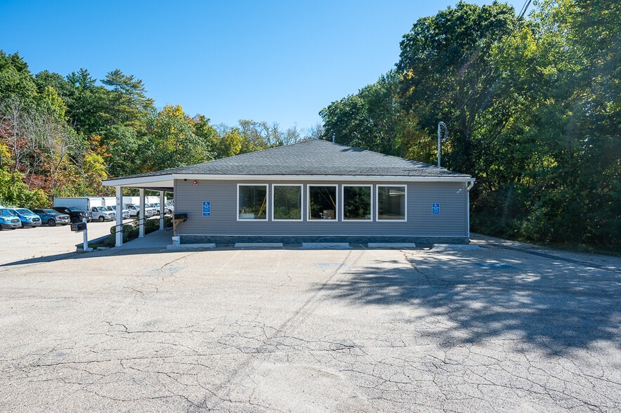 More Photos Of 10 Meadow Rd, Spencer Lodge Meeting Hall For Sale