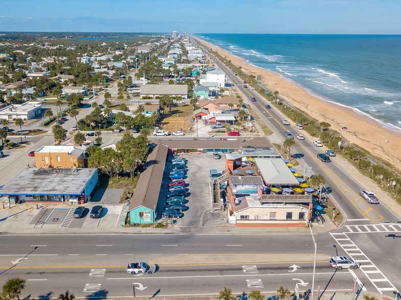 More Photos Of 101 Oceanshore Blvd, Flagler Beach Bar For Sale