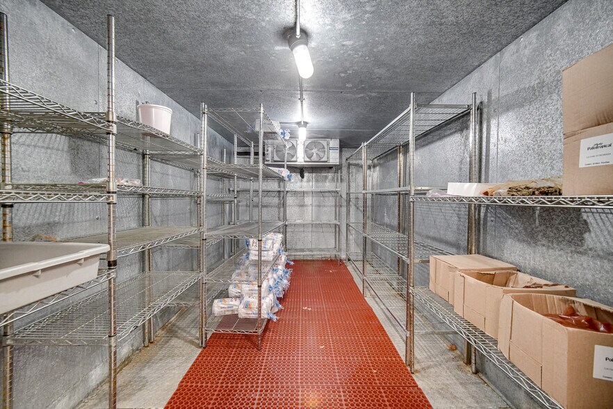 More Photos Of 17430 Dixie Highway, East Hazel Crest Healthcare For Sale