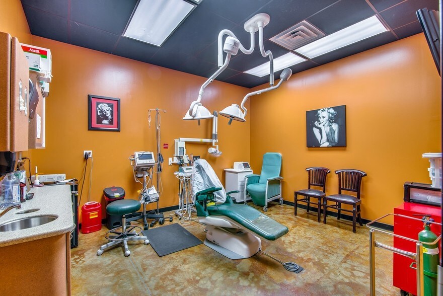 More Photos Of 1829 Jo Johnston Ave, Nashville Medical For Lease