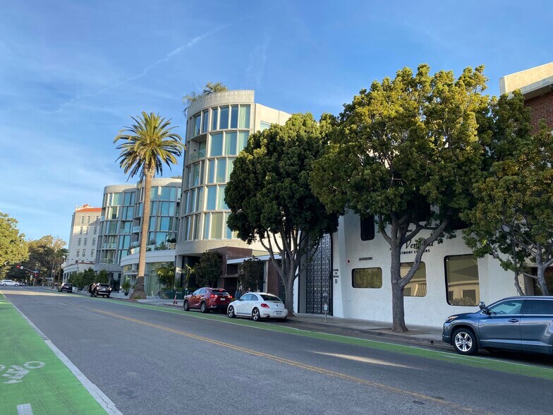 More Photos Of 1243 7th St, Santa Monica Medical For Lease