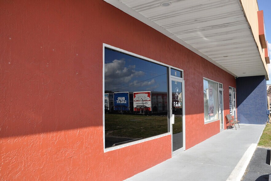 More Photos Of 3632 US Highway 92 E, Lakeland Storefront Retail Office For Lease