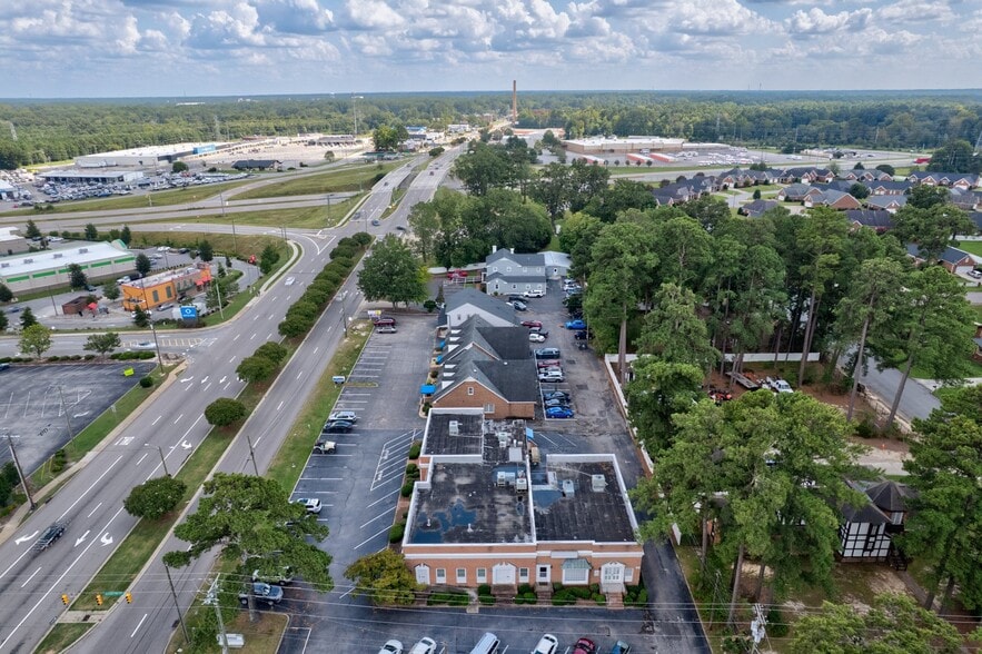 More Photos Of 2325 Sunset Ave, Rocky Mount Office For Sale