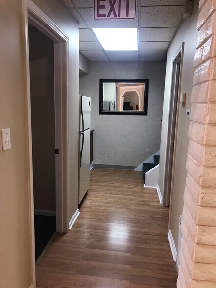 More Photos Of 4920 Reed Rd, Columbus Loft Creative Space For Lease