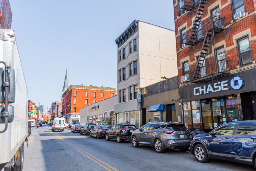 More Photos Of 800 Manhattan Ave, Brooklyn Storefront Retail Residential For Sale