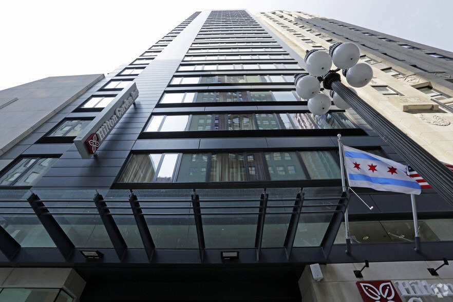 More Photos Of 66 E Wacker Pl, Chicago Hotel For Lease
