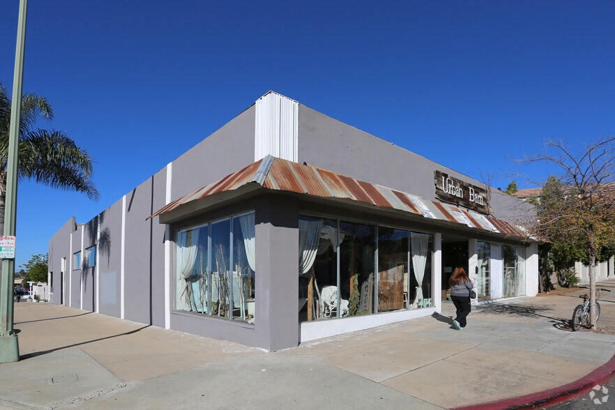 Primary Photo Of 404 E Grand Ave, Escondido Showroom For Lease
