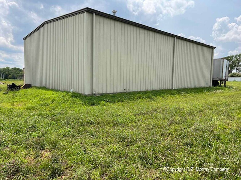 More Photos Of 1836 N Barnes Ave, Springfield Truck Terminal For Sale
