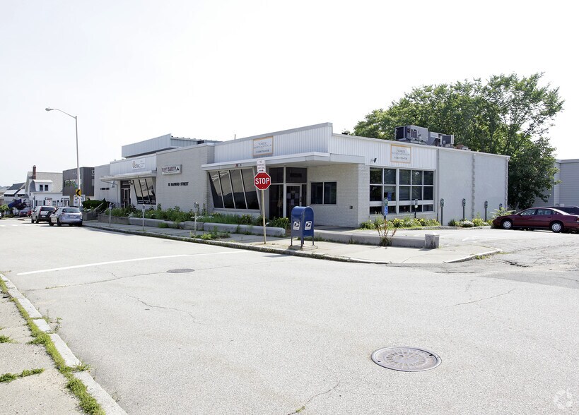 More Photos Of 10-12 Harvard St, Worcester Office For Lease