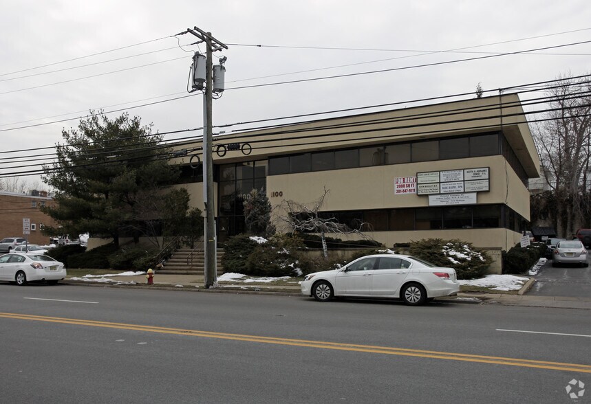 More Photos Of 1100 Clifton Ave, Clifton Medical For Lease