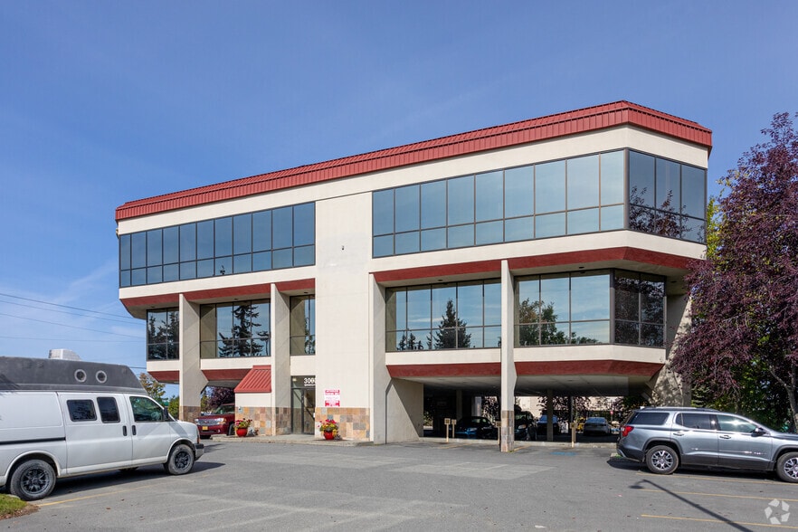 More Photos Of 3003 Minnesota Dr, Anchorage Office For Lease