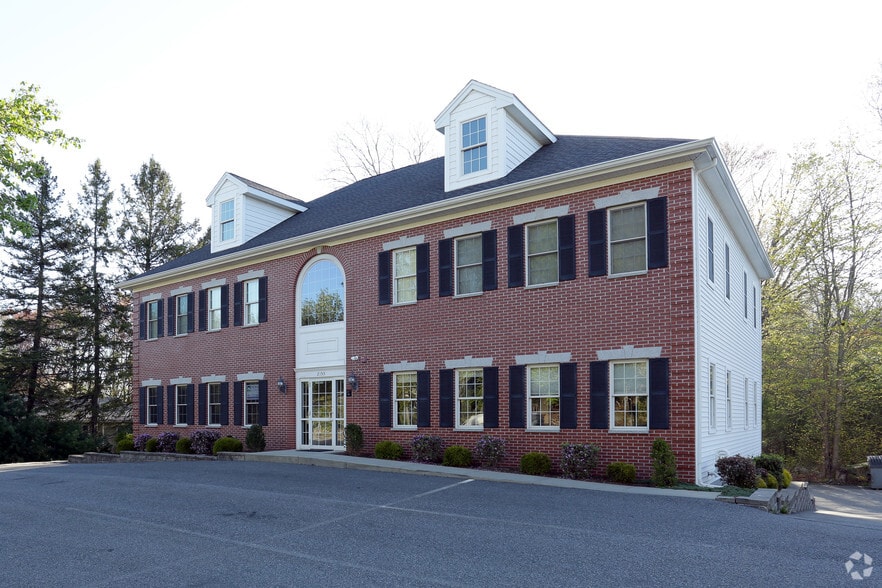 More Photos Of 2155 Diamond Hill Rd, Cumberland Medical For Lease