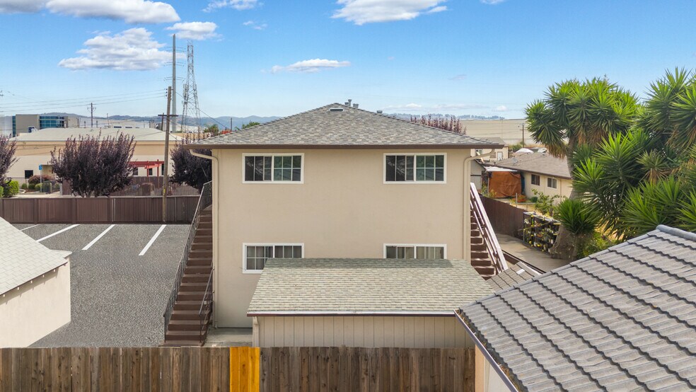 More Photos Of 2090 Marina Blvd, San Leandro Apartments For Sale