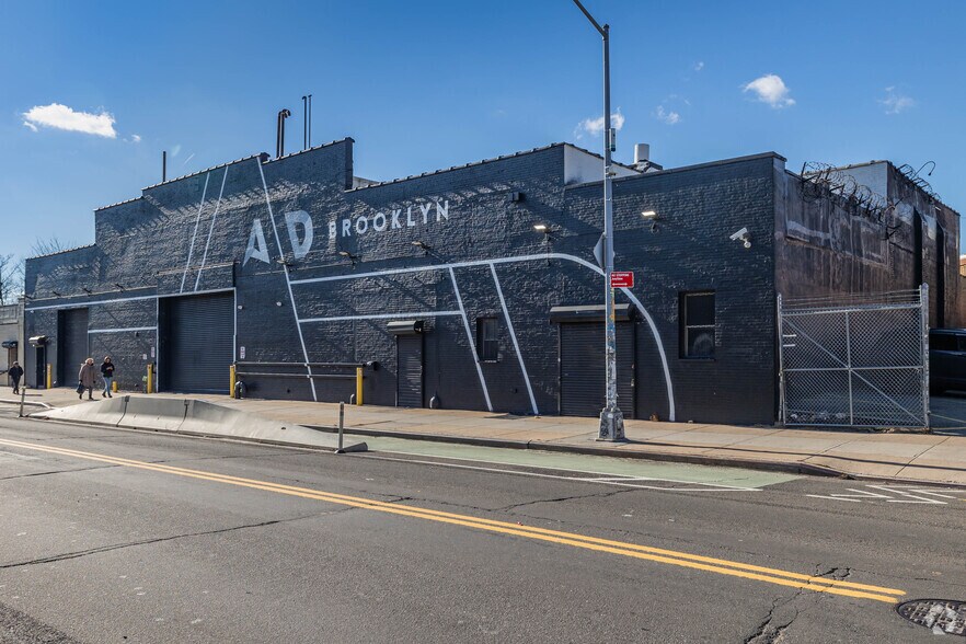 Primary Photo Of 25 Franklin St, Brooklyn Light Manufacturing For Lease