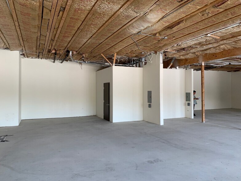 More Photos Of 17350-17380 Norwalk Blvd, Cerritos Unknown For Lease