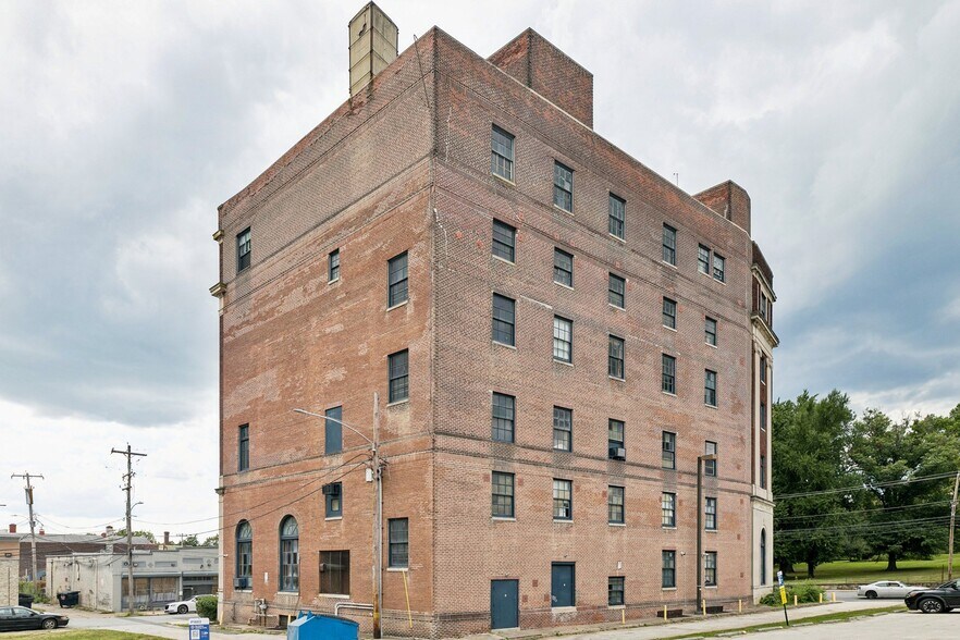 More Photos Of 51 E 9th St, Chester Lodge Meeting Hall For Sale