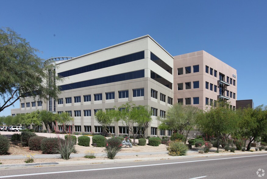 More Photos Of 9305 W Thomas Rd, Phoenix Medical For Lease