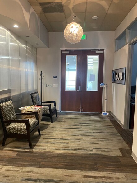 More Photos Of 970 Reserve Dr, Roseville Loft Creative Space For Sale