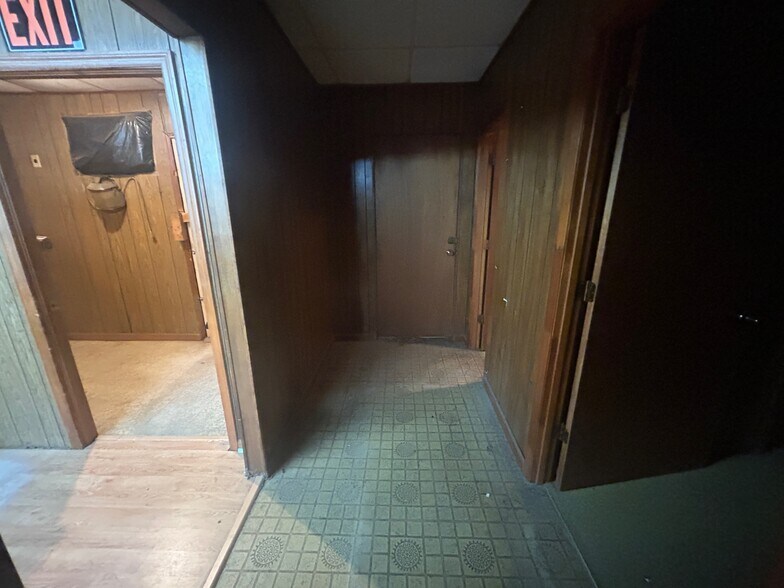 More Photos Of 4456 Rosemary St, Williston Office For Sale