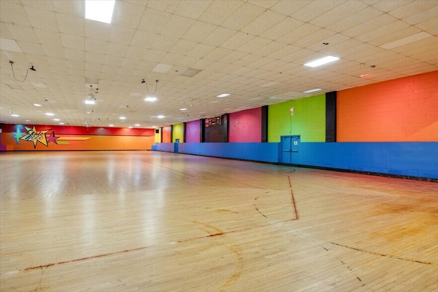 More Photos Of 1748 S Burlington Rd, Bridgeton Skating Rink For Sale