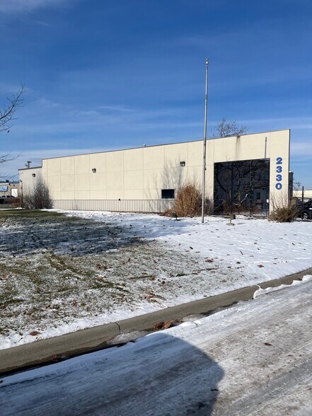 Primary Photo Of 2330 Paul St, Omaha Warehouse For Sale