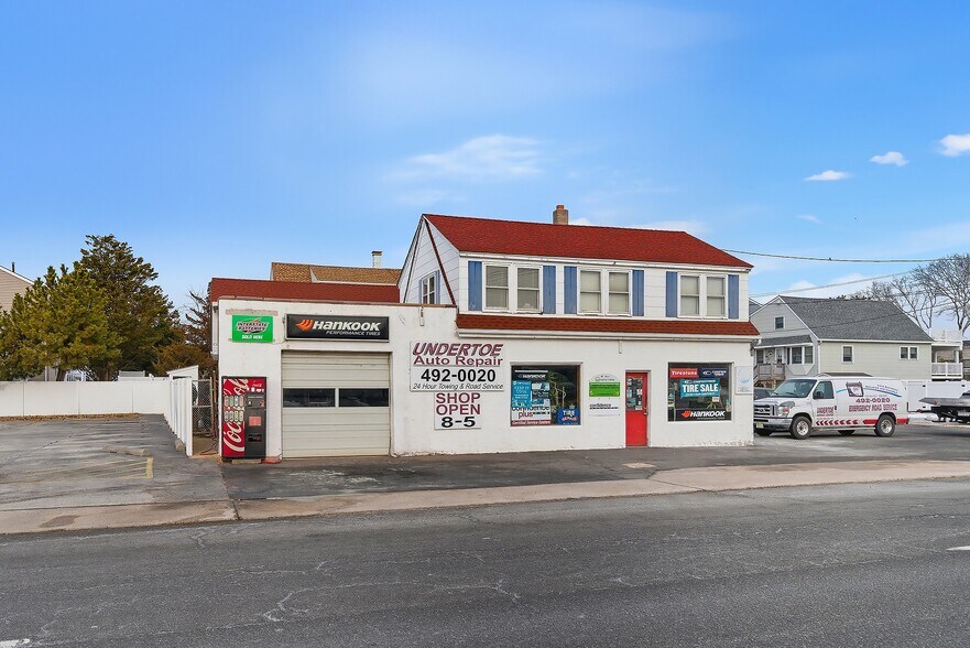 More Photos Of 12000 Long Beach Blvd, Long Beach Township Auto Repair For Sale