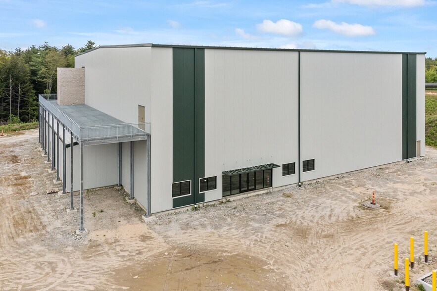 More Photos Of 51 R W Moore Ave, Orange Manufacturing For Sale