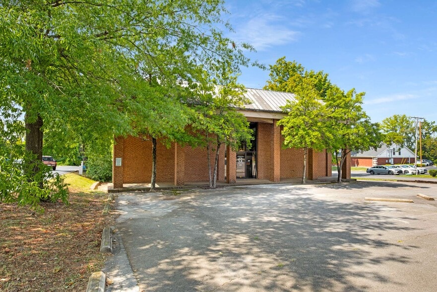 More Photos Of 802 S Church St, Murfreesboro Industrial For Lease