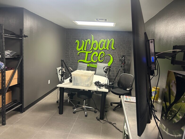 More Photos Of 2785 N Lamb Blvd, Las Vegas Warehouse For Sale