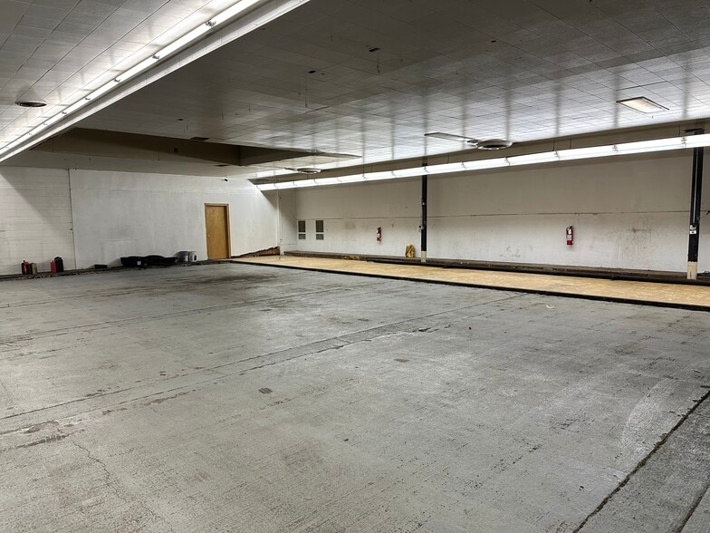 More Photos Of 625 N Main St, Pocatello Warehouse For Sale