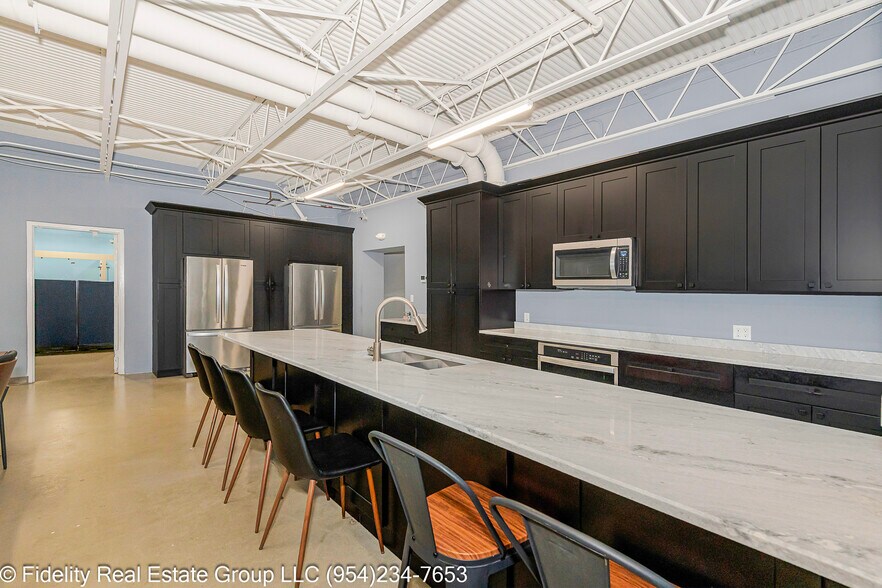 More Photos Of 3651 NW 120th Ave, Coral Springs Warehouse For Lease