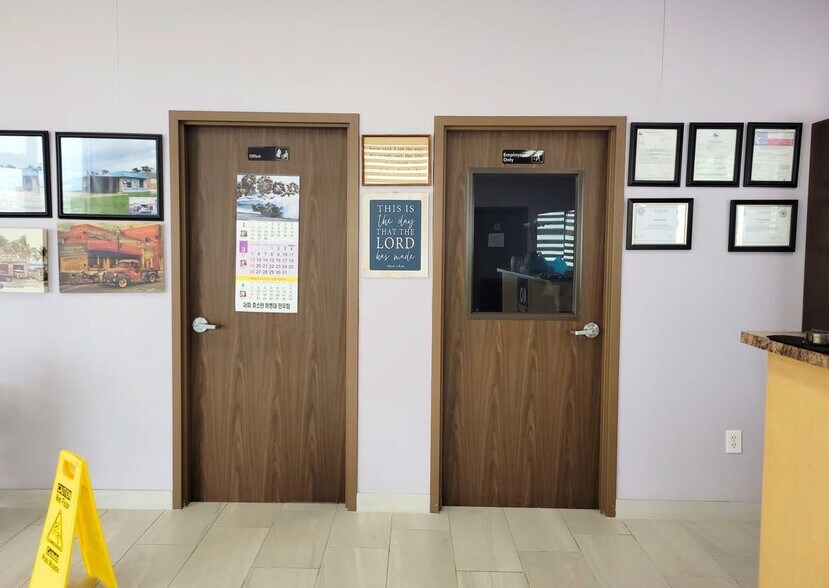 More Photos Of 20203 Farm to Market 529, Cypress Auto Repair For Sale