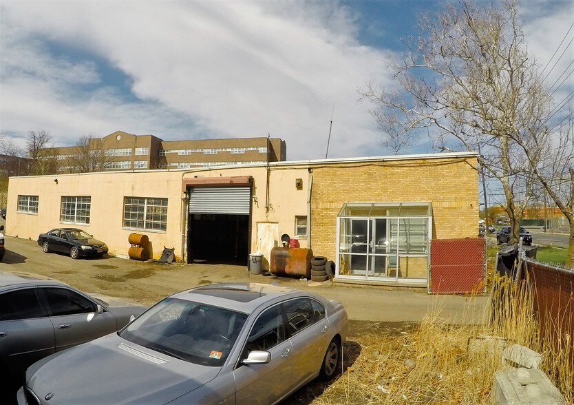 More Photos Of 67 S Newman St, Hackensack Manufacturing For Sale
