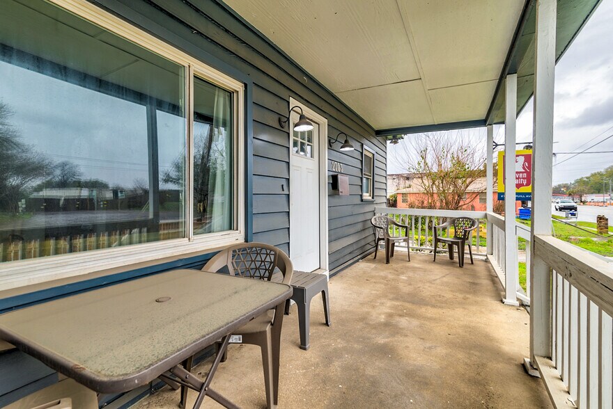 More Photos Of 2703 Spruill Ave, North Charleston Office For Sale