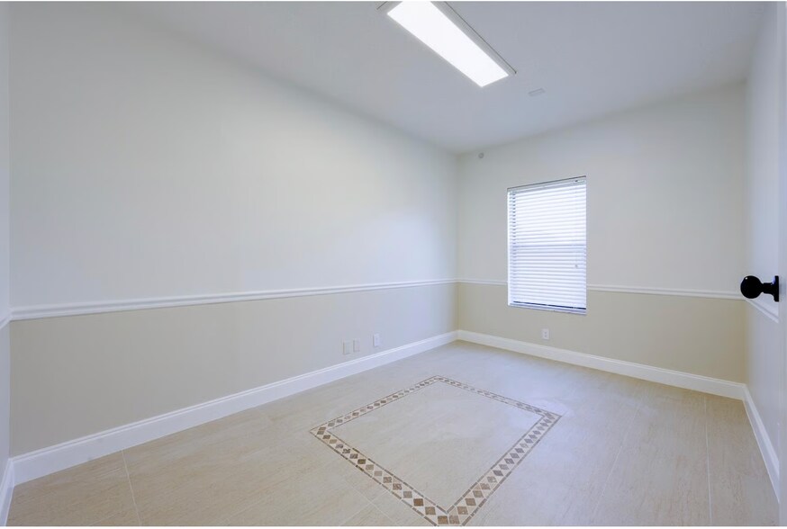 More Photos Of 725 N A1A, Jupiter Office For Lease