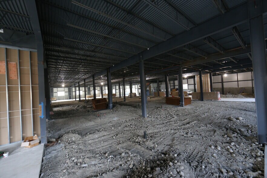 More Photos Of 140 Ace St, Fall River Light Manufacturing For Lease