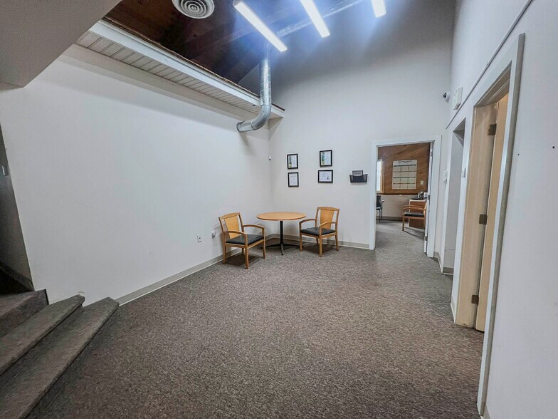 More Photos Of 12565 County Road 2, Brighton Flex For Lease