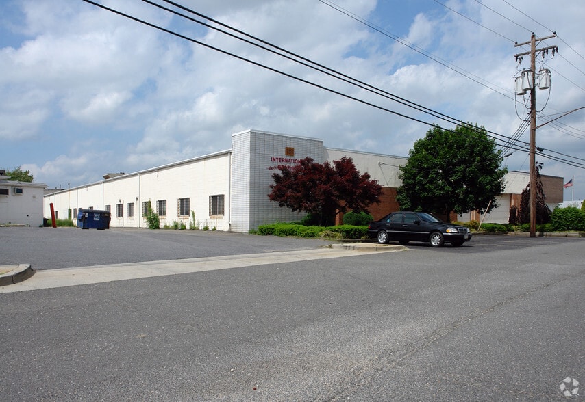 More Photos Of 10710 Tucker St, Beltsville Warehouse For Sale