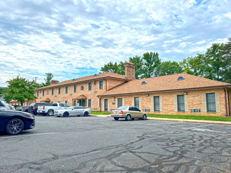 More Photos Of 7111-7127 Allentown Rd, Fort Washington Office For Sale