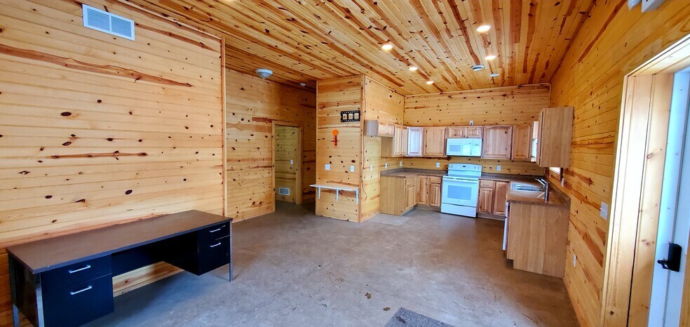 More Photos Of 13318 29th P St NW, Arnegard Warehouse For Sale