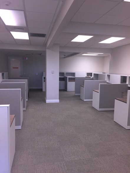 More Photos Of 2301 NW 87th Ave, Doral Office Residential For Lease