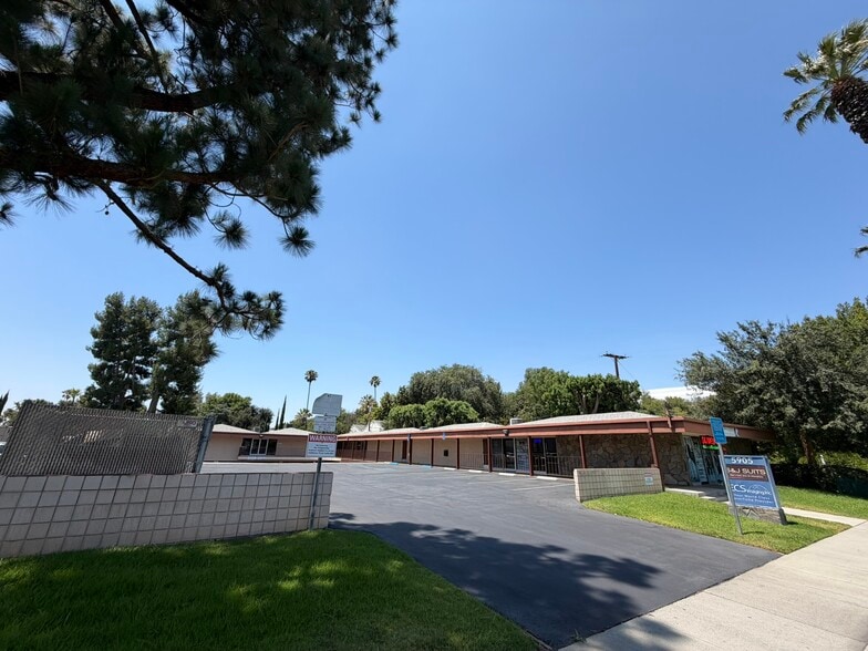 More Photos Of 5905 Brockton Ave, Riverside Office For Sale