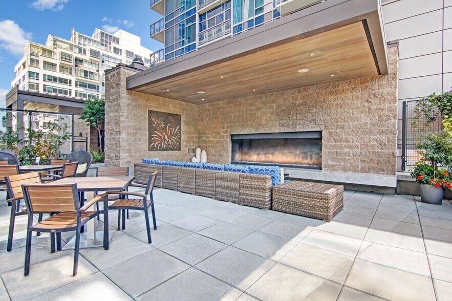 More Photos Of 2015 2nd Ave, Seattle Apartments For Lease